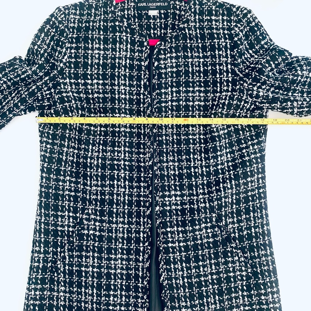 Black & White Tweed Coat - Fully Lined - Gorgeous Excellent Condition - Picture 10 of 16